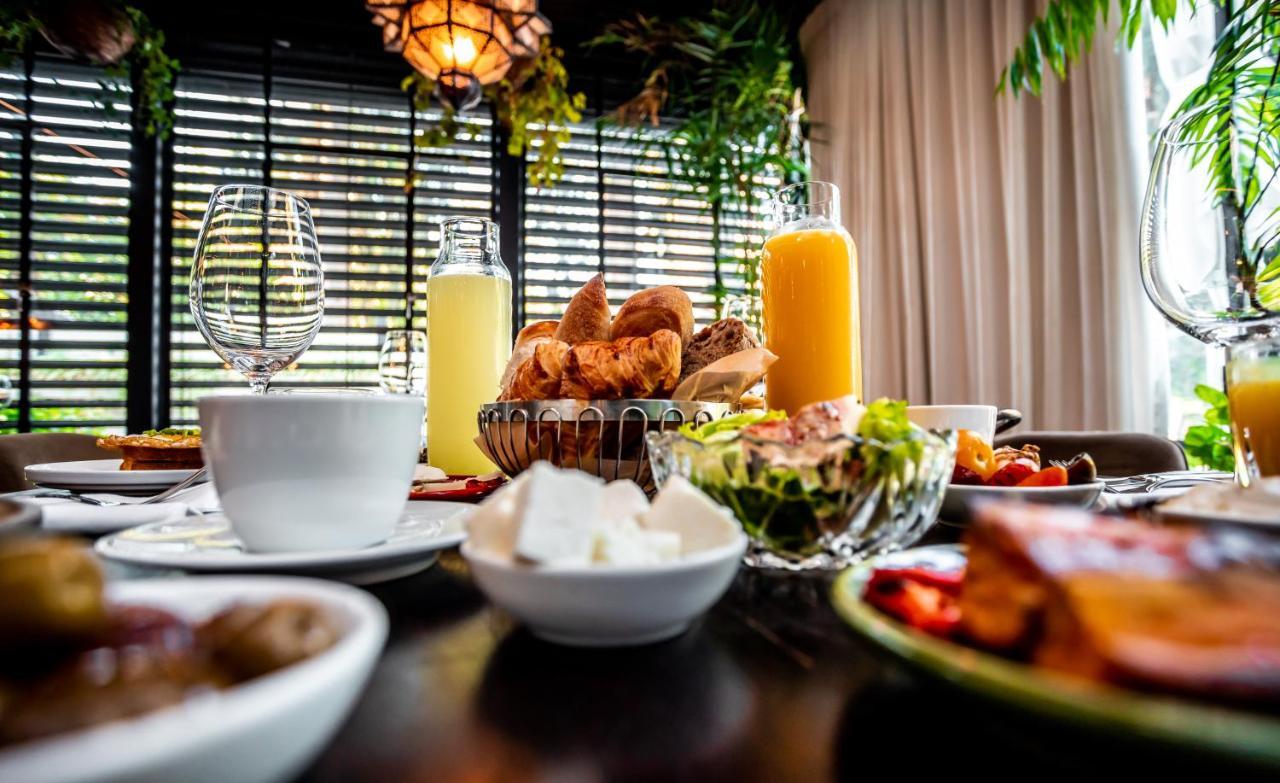 Lear Sense Hotel Gedera Εξωτερικό φωτογραφία